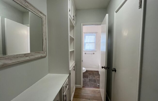 1 bed, 1 bath, 600 sqft, $1,598, Unit 04