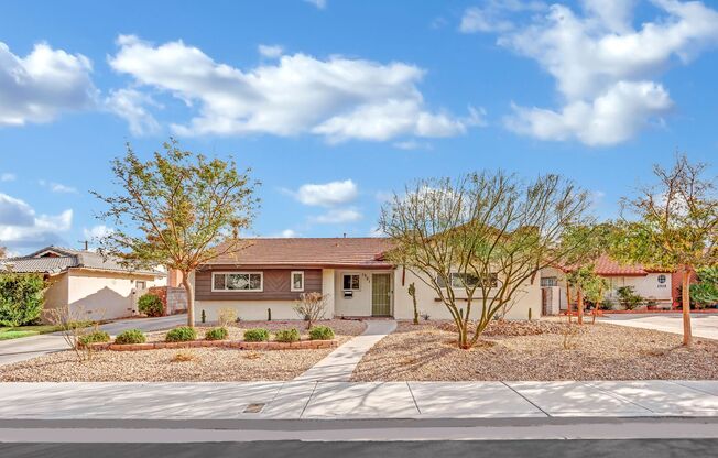Mid-Century Modern Gem in Historic McNeil Estates – Fully Remodeled!
