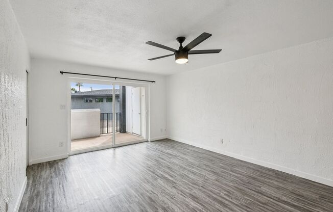 2 beds, 2 baths, 890 sqft, $1,549, Unit 229