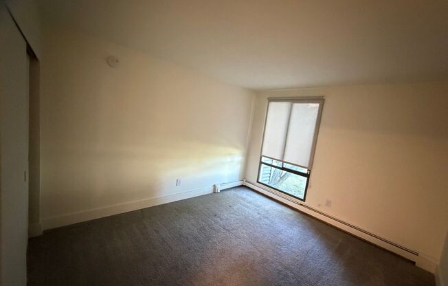 2 beds, 1.5 baths, 950 sqft, $1,545, Unit 232W