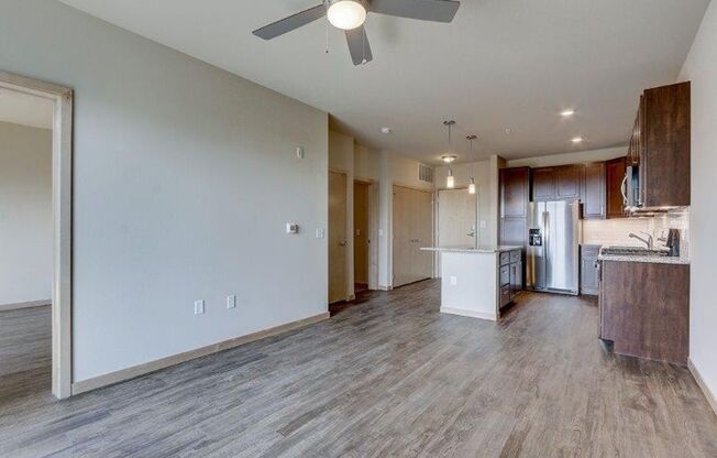 1 bed, 1 bath, 693 sqft, $1,750, Unit 405