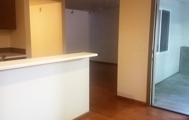 3 Bedroom Silverdale Townhome - NK School District!