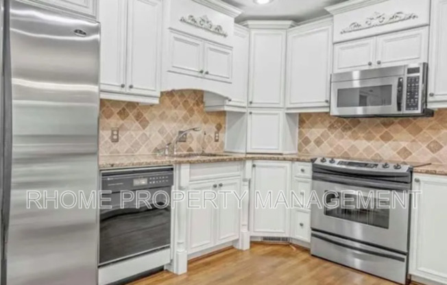 903 DUNWOODY CHACE