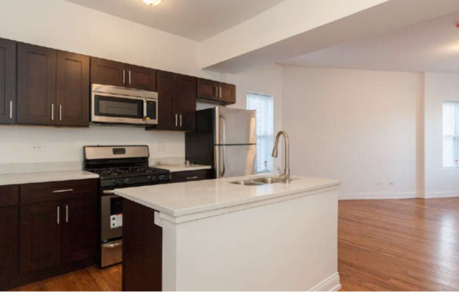 1 bed, 1 bath, 446 sqft, $1,400, Unit 4046-2