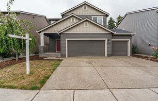 4 beds, 2.5 baths, $2,895