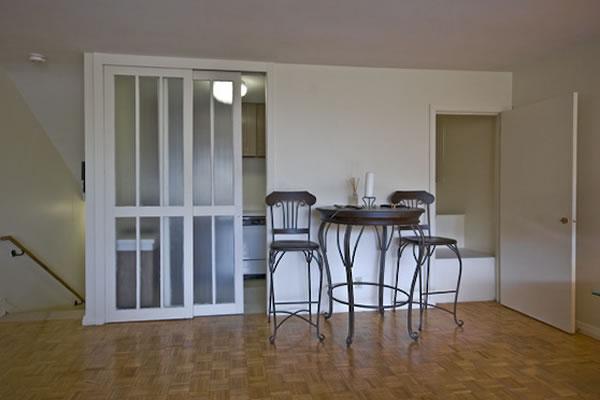 Studio, 1 bath, 599 sqft, $2,200, Unit 306