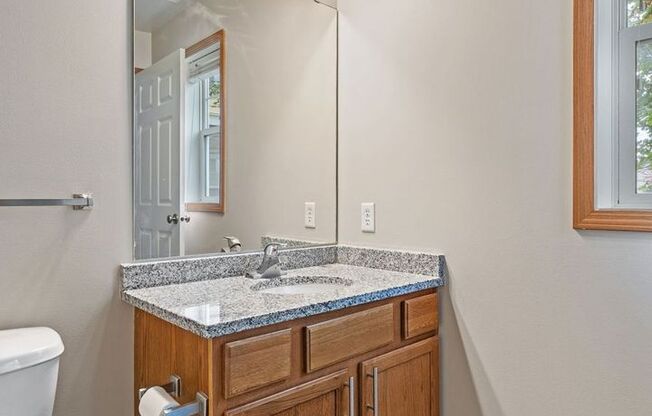 2 beds, 2 baths, 1,138 sqft, $1,895, Unit N102