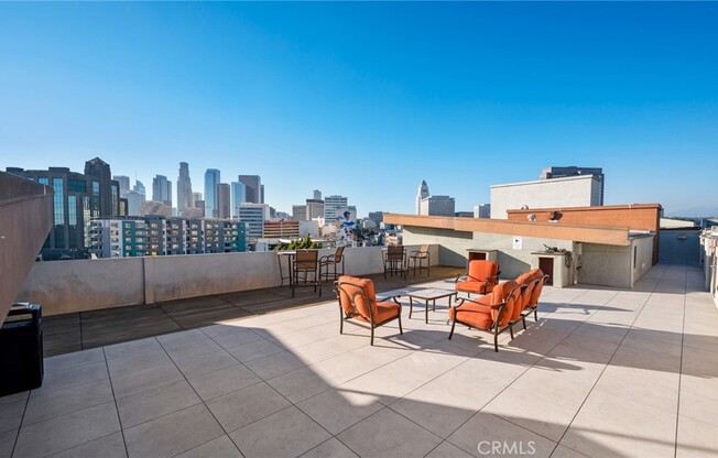 1 bed, 1 bath, 899 sqft, $3,000, Unit 210