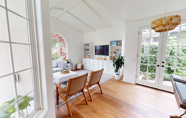 JULY VACATION RENTAL