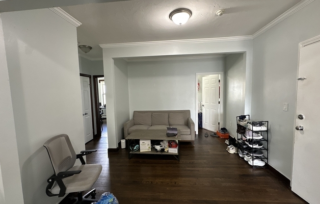 4 beds, 1.5 baths, 1,300 sqft, $3,900, Unit 10