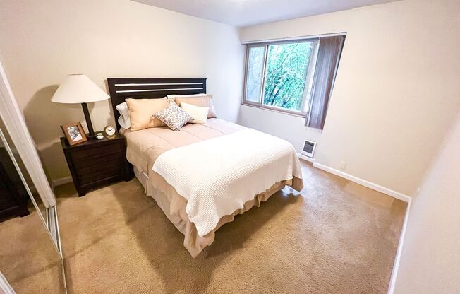 2 beds, 1 bath, 700 sqft, $2,495, Unit 104