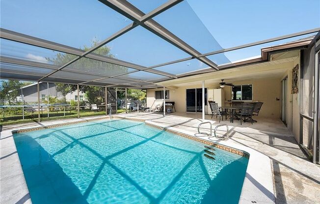 Fantastic 3/2 Annual Fenced-In Pool Home Rental Available!!! Location, Location, Location! Pet Friendly!
