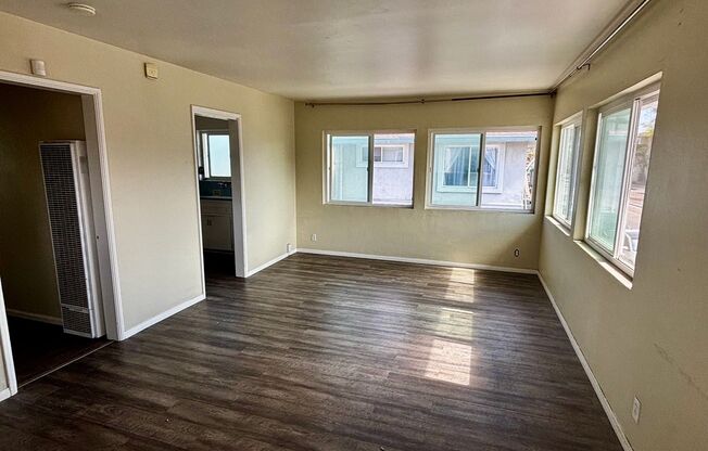 Two-bedroom, one-bathroom in South Mission!