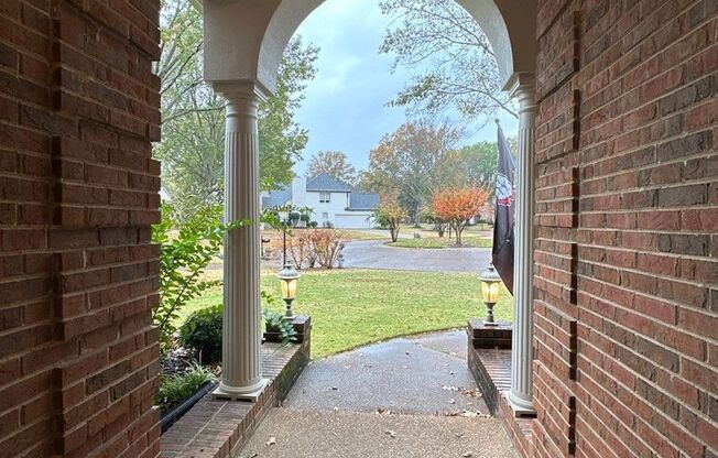 Collierville Home NOW Available on the Golf Course!