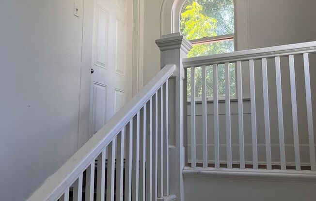 3bed/1bath Duplex on West Campus - Walk to class