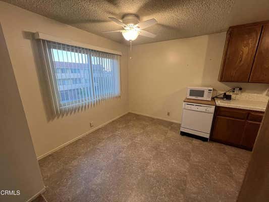 2 beds, 1 bath, 1,000 sqft, $2,300, Unit 3