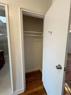 2 beds, 1 bath, $2,800, Unit 3