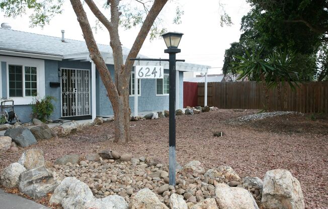 Single level newly remolded Large back yard