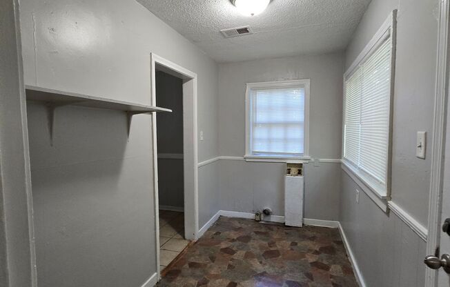 Welcome to 3870 Fizer Ave!