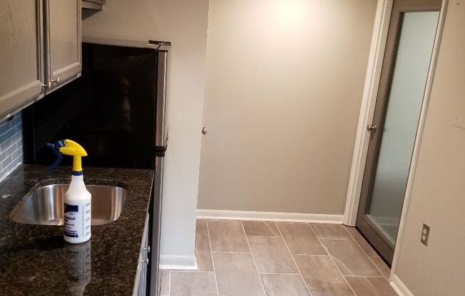 1 bed, 1 bath, 540 sqft, $850, Unit 48