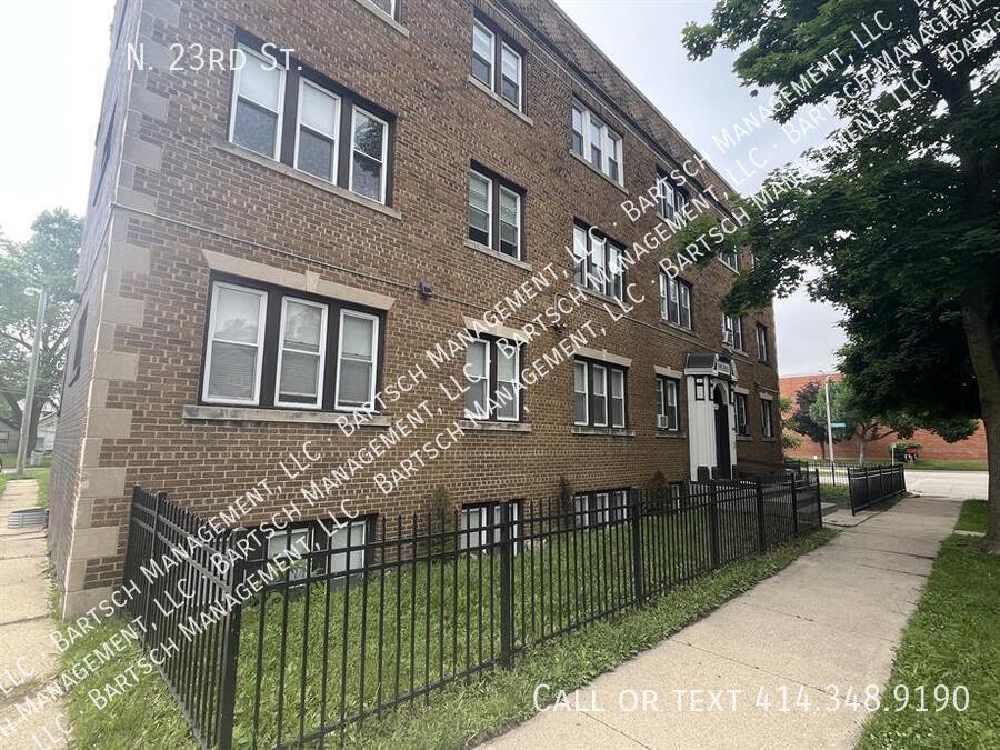 1035 N 23rd St, #15