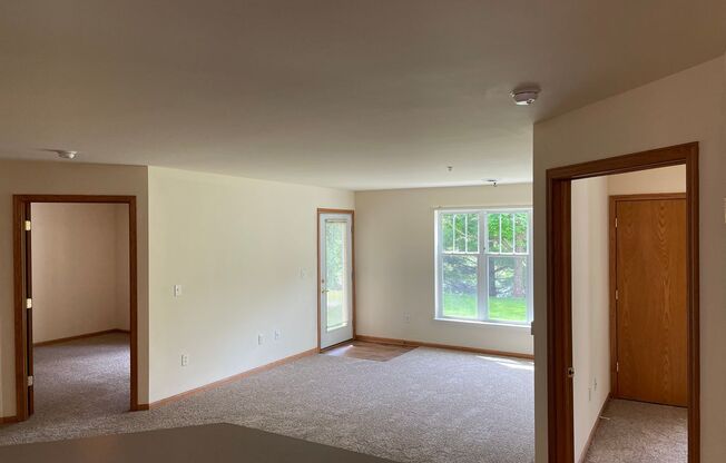2 beds, 1 bath, 1,086 sqft, $1,620, Unit 925-108