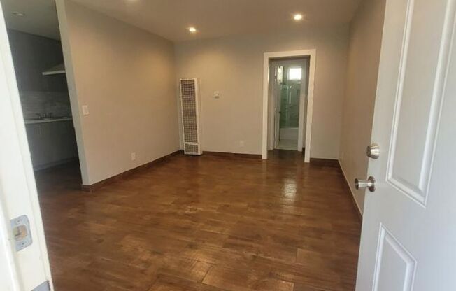 1 bed, 1 bath, $2,400, Unit 1