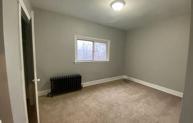 NEWLY RENOVATED 3 BEDROOM IN THE HEART OF MOUNT OLIVER!