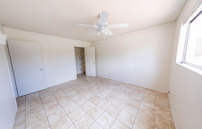 5 beds, 2 baths, $3,495