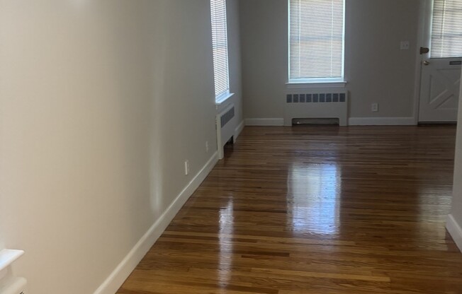 23 CHARLESBANK RD