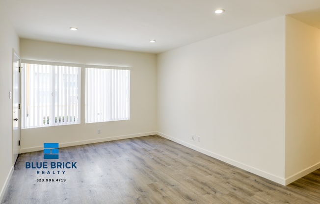 212 W ELK AVE