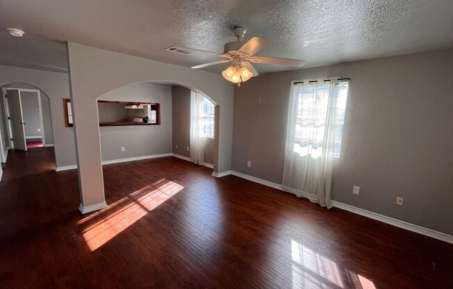 613 S LBJ Dr. 2 bed 2 bath