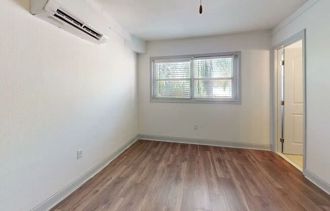 1 bed, 1 bath, 450 sqft, $1,479, Unit 1405-03
