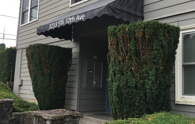 Marquam Hill Apartments