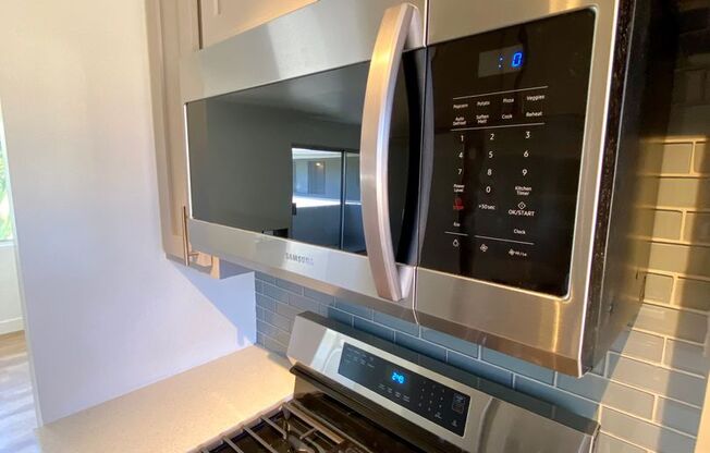 1 bed, 1 bath, 800 sqft, $2,195, Unit #55