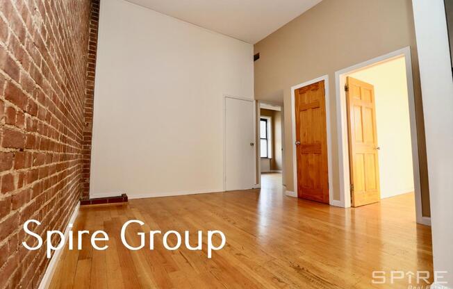 3 beds, 1 bath, $5,000, Unit 4E