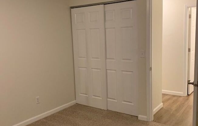 2 beds, 1 bath, 925 sqft, $1,489, Unit 2653-101