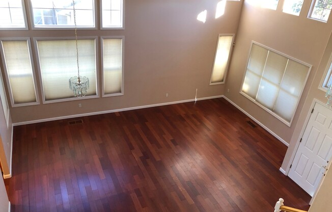 15637 NW Trakehner Way - Bright & Beautiful Home!
