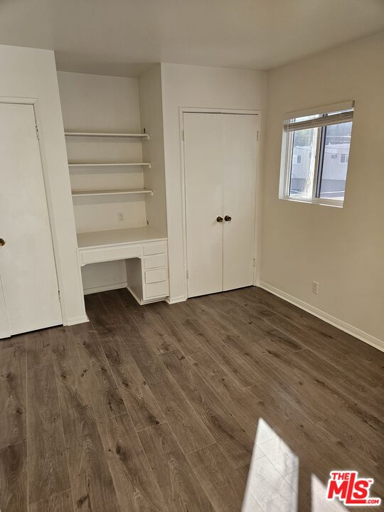 4531 VAN NUYS BLVD