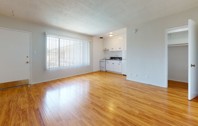 1311 Venice Boulevard