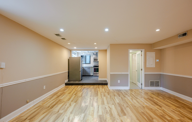 1908 13 ST NW