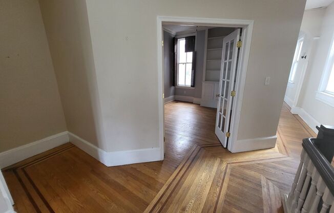 2619 Saint Paul Street