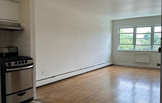 2212 42 ST
