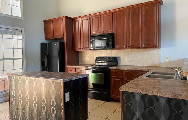 2 beds, 2 baths, 1,500 sqft, $1,800, Unit Unit 265