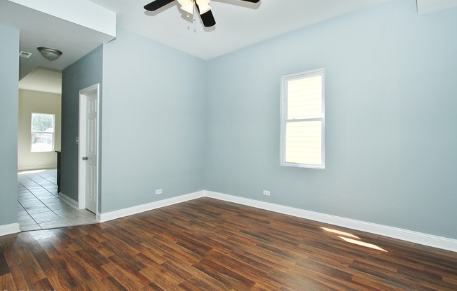 9011 S Brandon Avenue