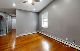 2 beds, 1 bath, $1,200