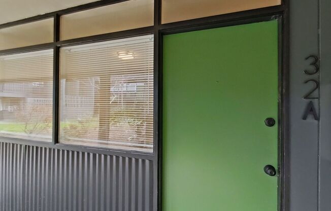 1 bed, 1 bath, 469 sqft, $1,312, Unit 32A