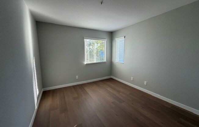 1 bed, 1 bath, 495 sqft, $2,405, Unit F-222