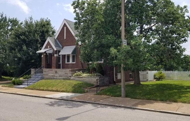 Nice House For Rent in Princeton Heights