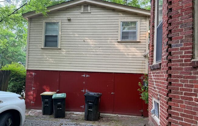 202 E 11th
